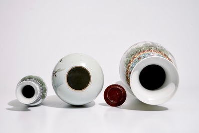 Two Chinese famille rose vases, a ginger jar and a plate, 19/20th C.