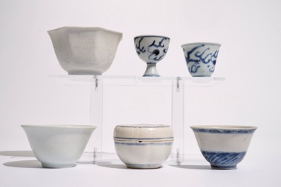 Een lot Chinees scheepswrakporselein uit de Hatcher Cargo en de Hoi An Hoard, Transitie periode en vroeger