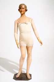 Un mannequin belge &agrave; t&ecirc;te en cire d'une fille, Bruxelles, vers 1930