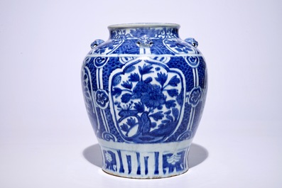 A large Chinese blue and white jar, Ming, Wanli