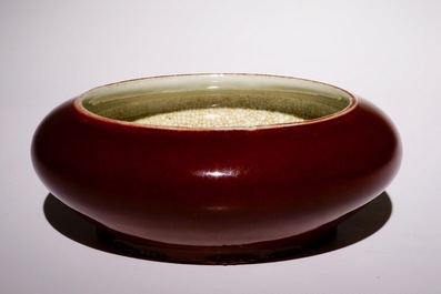 A Chinese monochrome sang-de-boeuf-glazed brushwasher, 19th C.