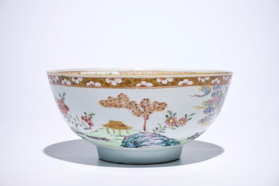 Trois coupes en porcelaine de Chine famille rose &agrave; d&eacute;cor "Feuille de Tabac" et un bol famille rose, Yongzheng/Qianlong