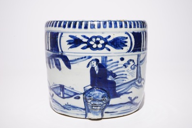Een Chinese blauw-witte wierookbrander, Ming, Wanli