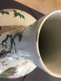 A Chinese famille rose tianqiuping bottle vase with birds among flowers, 19/20th C.