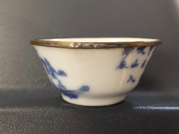 Zes blauw-witte Chinese "Bleu de Hue" wijnkoppen voor de Vi&euml;tnamese markt, 19e eeuw