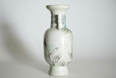Un vase en porcelaine de Chine qianjiang cai aux joueurs de go, 19/20&egrave;me