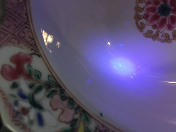 A fine pair of Chinese famille rose bowls and covers, Yongzheng