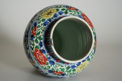 A Chinese Transitional wucai vase with buddhist emblems, Transitional period, Chongzhen/Shunzhi