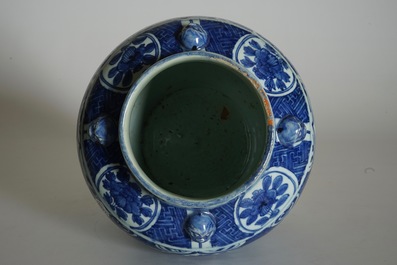 A large Chinese blue and white jar, Ming, Wanli