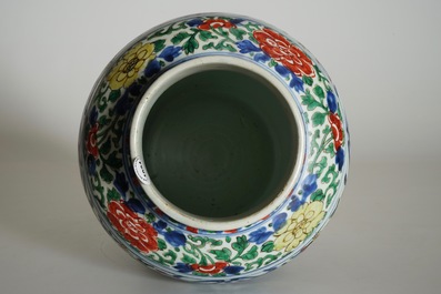 A Chinese Transitional wucai vase with buddhist emblems, Transitional period, Chongzhen/Shunzhi