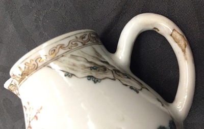A fine Chinese famille rose teapot and matching milk jug, Yongzheng