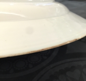 Un plat en porcelaine de Chine bleu et blanc &agrave; d&eacute;cor de "La Romance de la chambre de l'ouest", Yongzheng