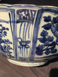 A Chinese blue and white kraak porcelain bowl with a tiger, Ming, Wanli