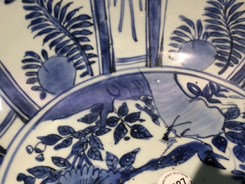 A Chinese blue and white kraak porcelain bowl with a tiger, Ming, Wanli