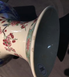 A Chinese famille rose rouleau vase in Yongzheng style, early 19th C.