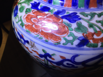 A Chinese Transitional wucai vase with buddhist emblems, Transitional period, Chongzhen/Shunzhi