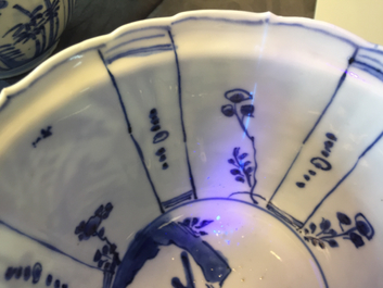 A pair of Chinese blue and white crow cups, Ming, Wanli