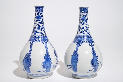 A pair of Chinese blue and white bottle vases, Kangxi