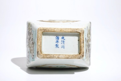 Een Chinese qianjiang cai fanghu vaas, 19/20e eeuw