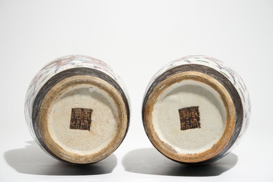 A pair of Chinese Nanking crackle glaze vases, 19th C.