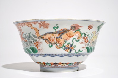 A Chinese famille verte bowl with Buddhist lions, Kangxi