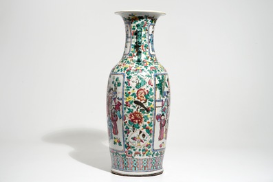 A tall Chinese famille rose vase with a court scene, 19th C.