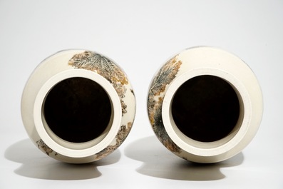 A pair of fine Japanese Yokohama Satsuma vases with ducks near a lotus pond, Meiji, 19th C.