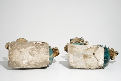 Deux carreaux de toiture en forme de lions bouddhistes, 17/18&egrave;me