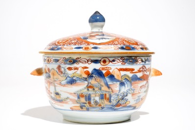 A Chinese Imari style tureen and cover, Kangxi