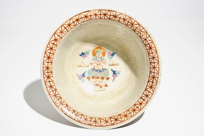 A large Chinese famille rose Bencharong style bowl for the Thai market, 19th C.