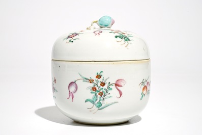A Chinese famille rose box and cover with floral design, Qianlong