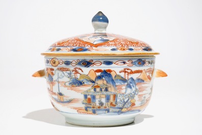 A Chinese Imari style tureen and cover, Kangxi