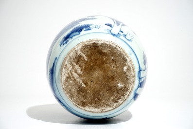 Een Chinese blauwwitte vaas met een qilin, Shunzhi, Transitie periode