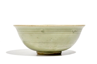 A Chinese Longquan celadon bowl with incised design, Ming