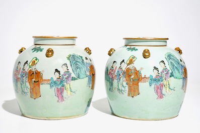 A pair of fine Chinese famille rose jars and covers with a fine design around, 19th C.