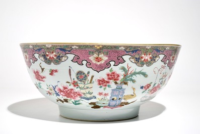 A large Chinese famille rose bowl with antiquities design, Yongzheng
