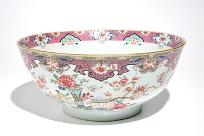 A large Chinese famille rose bowl with antiquities design, Yongzheng