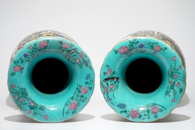 A pair of very large Chinese famille rose vases with war scenes, 19th C.