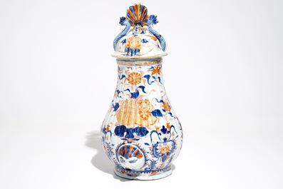 A Chinese Imari style wall fountain and cover, Kangxi