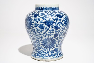 A Chinese blue and white vase with lotus scrolls, Kangxi