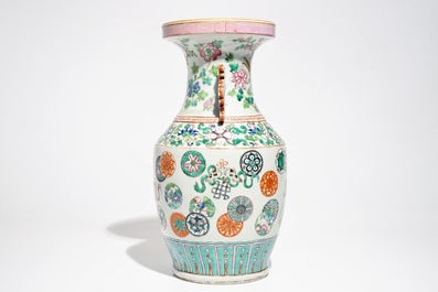 A Chinese famille rose vase, 19th C.