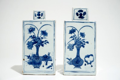 A pair of Chinese blue and white rectangular tea caddies, Chongzhen, Transitional period