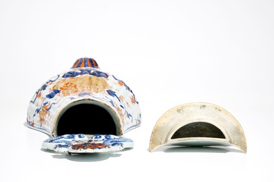 A Chinese Imari style wall fountain and cover, Kangxi
