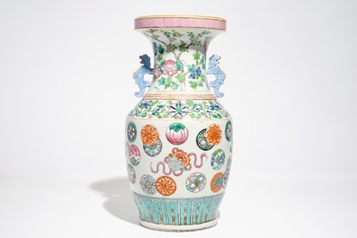 A Chinese famille rose vase, 19th C.