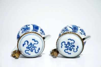 A pair of Chinese blue and white covered jugs with Long Eliza, Kangxi