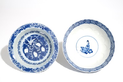 A Chinese blue and white bowl with figures, Kangxi, and a klapmuts crane bowl, probably Wanli