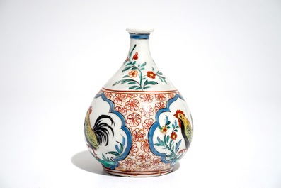 A Chinese Dutch-decorated Amsterdams bont vase with roosters, Kangxi