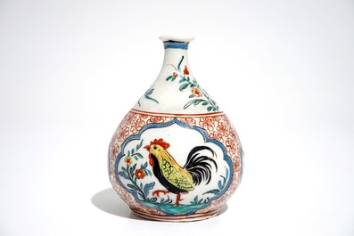 A Chinese Dutch-decorated Amsterdams bont vase with roosters, Kangxi
