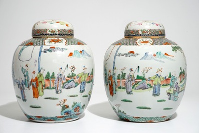 A pair of Chinese famille verte covered jars with figural design, 19th C.