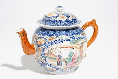 A large Chinese famille rose mandarin teapot, Qianlong